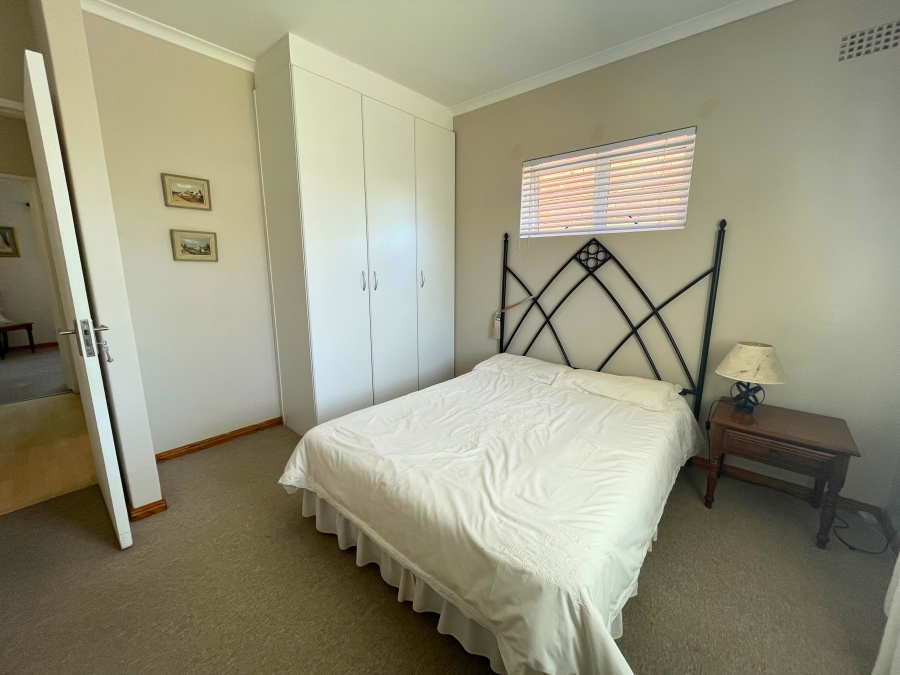 To Let 3 Bedroom Property for Rent in Vierlanden Western Cape